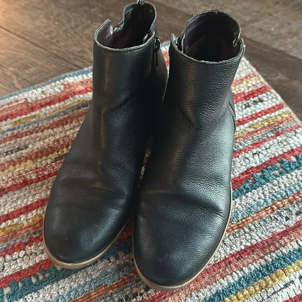 Kenzie Black Boots